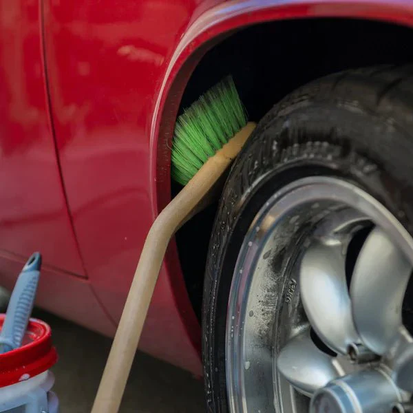 Chemical Guys Green Wheel and Rim Flag Tipped Brush 20" - Image 3
