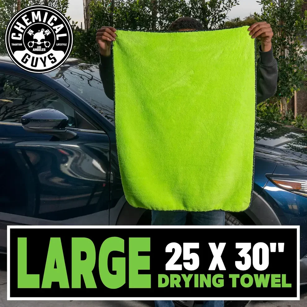 Chemical Guys Speed Mammoth Ultimate Super Plush Drying Towel - Image 3