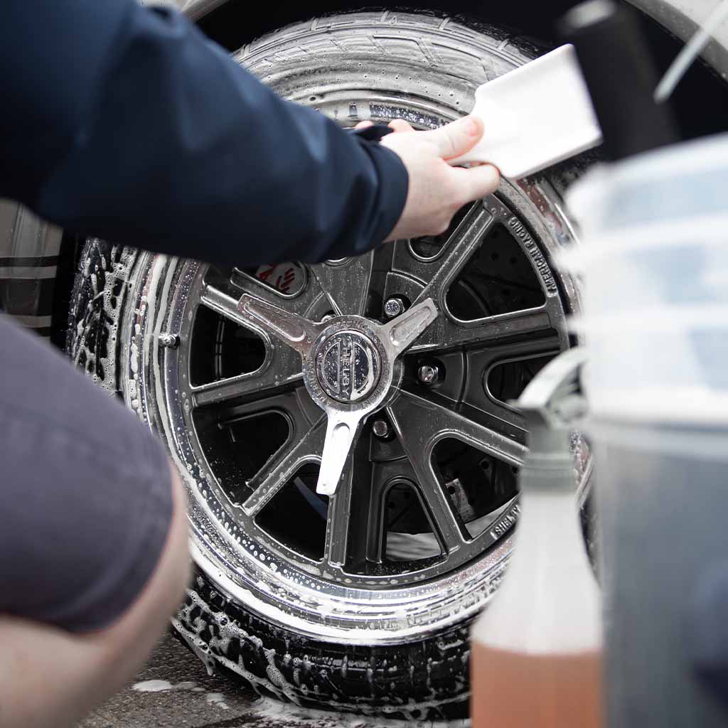 Duel Cleanse Tyre Cleaner - Image 5